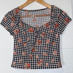 NWOT Women’s Plaid Floral Crop Top 🌺🌿 size S